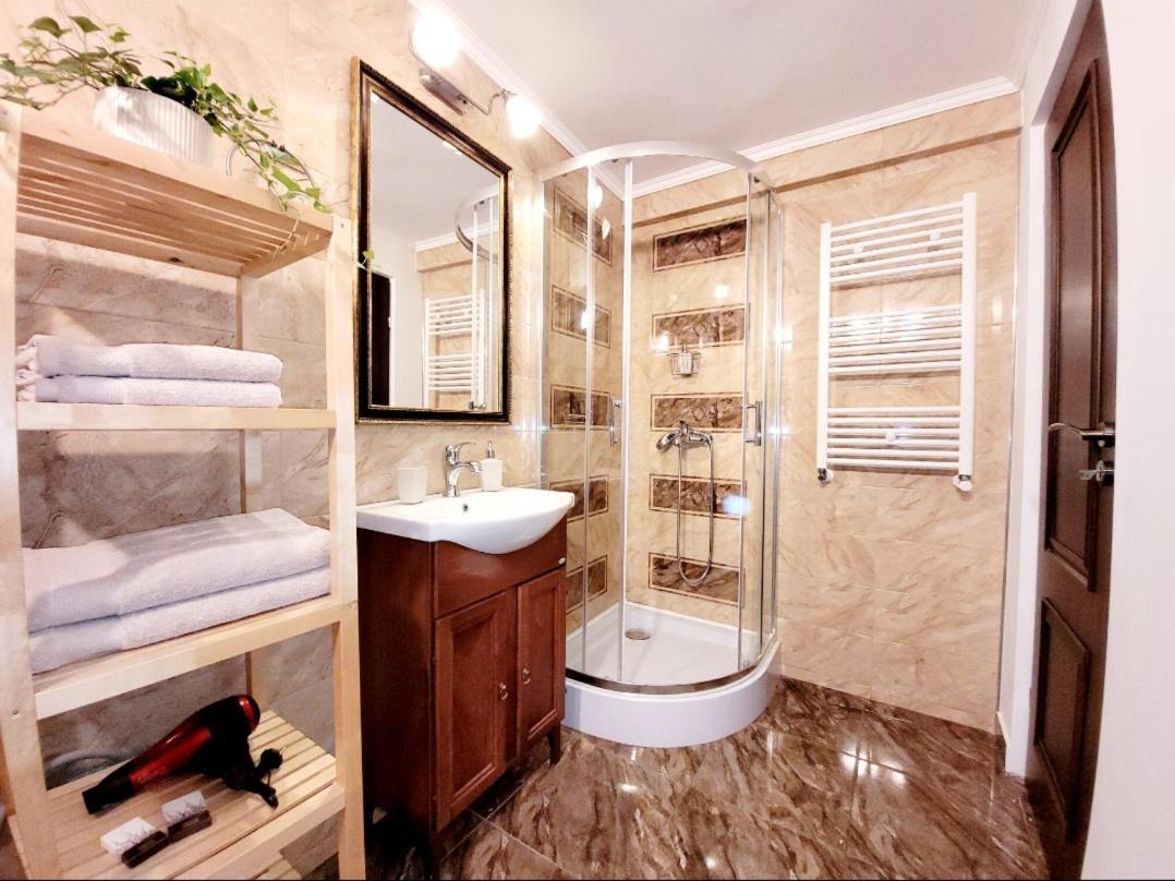 Appartement Rose Garden House à Bucarest Extérieur photo